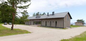 Фото номера Коттедж с 6 спальнями Дома для отпуска Kalaranna Holiday Home г. Eisma 10